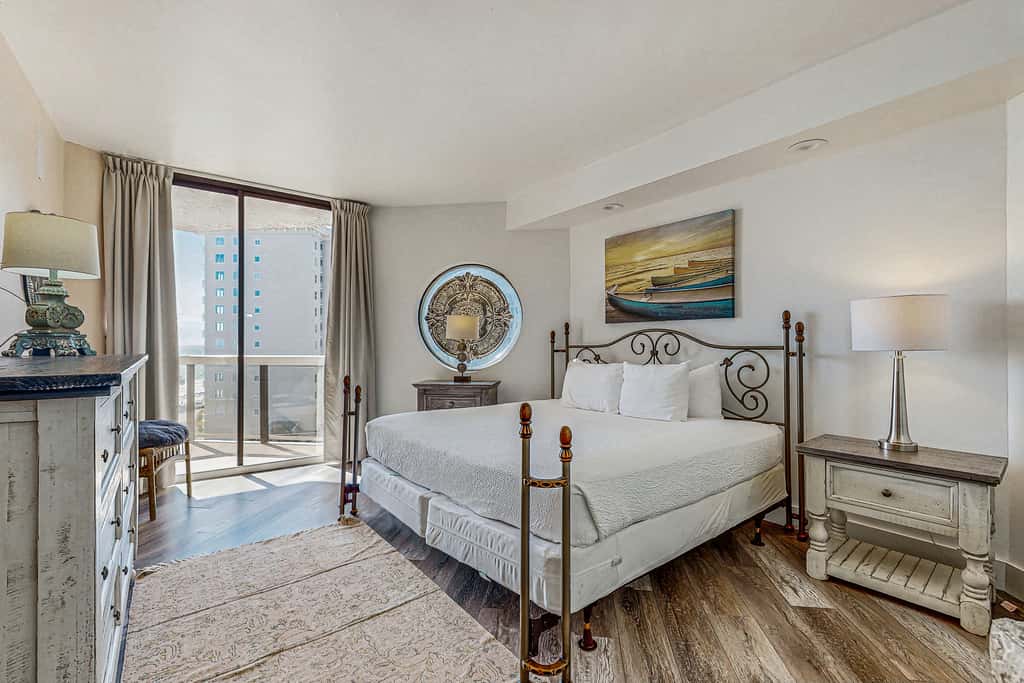 Beach & Ocean View Condo with WiFi, Private Balcony, AC, & Pool, Hot Tub, Tennis
