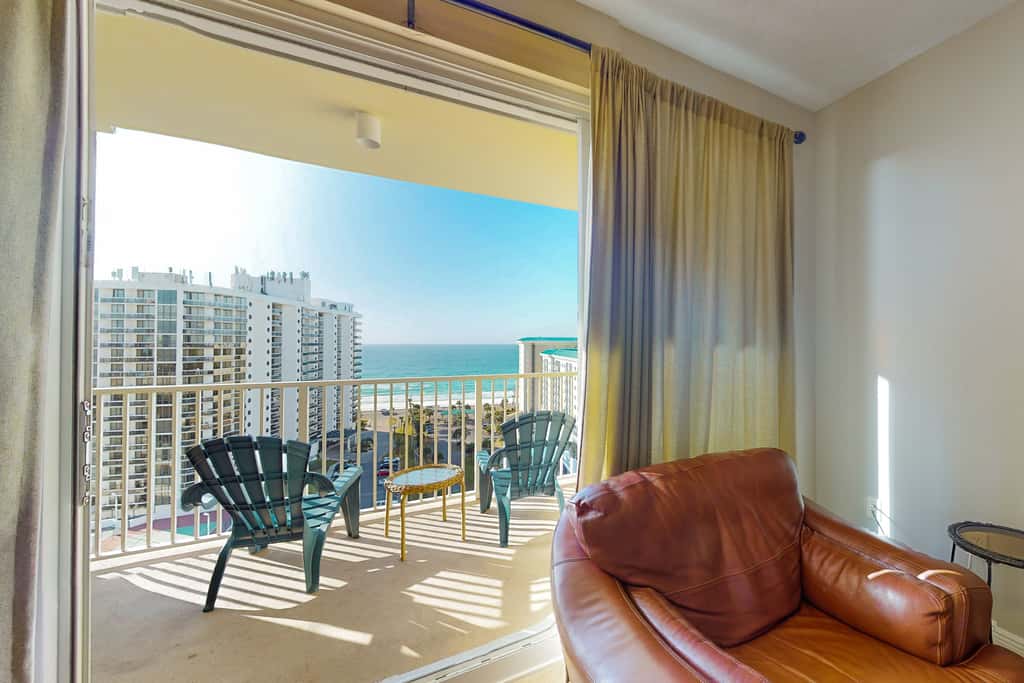 Gulf Front Condo with Balcony Pool and Resort Amenities in Miramar Beach