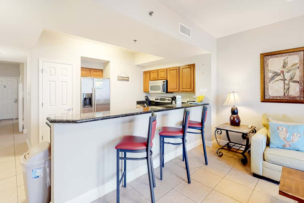 Gulf Front Condo with Balcony Pool and Resort Amenities in Miramar Beach