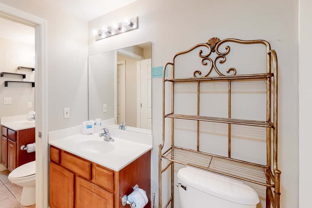 Gulf Front Condo with Balcony Pool and Resort Amenities in Miramar Beach