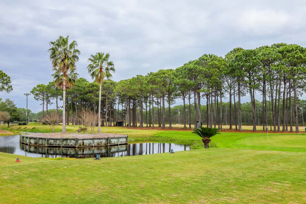 Gulf Front Condo with Balcony Pool and Resort Amenities in Miramar Beach