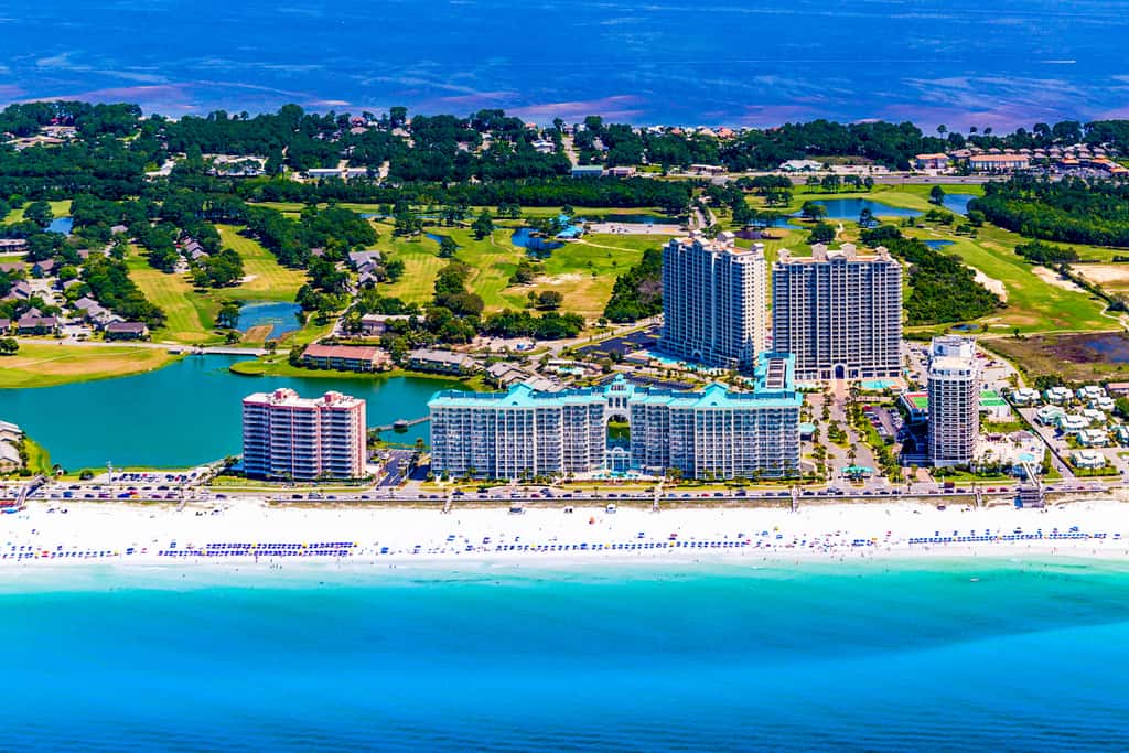 Gulf Front Condo with Balcony Pool and Resort Amenities in Miramar Beach