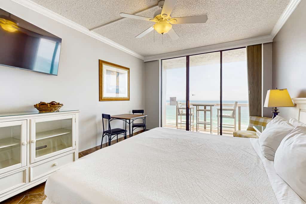 Surfside Resort 502a