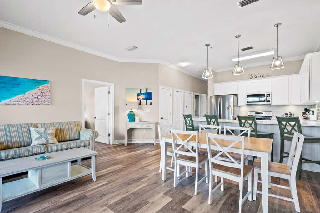 Gorgeous lakefront home with shared pool and beach access