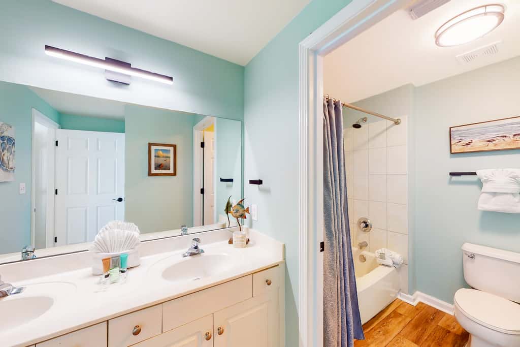 Majestic Sun A1111 | Beachfront Condo with Pools