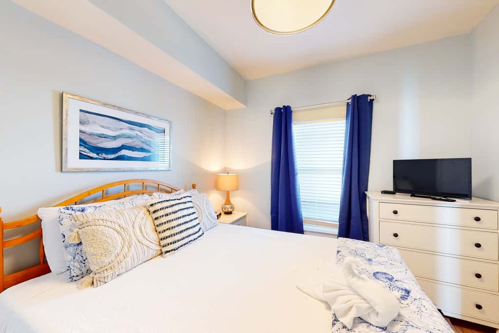 Majestic Sun A1111 | Beachfront Condo with Pools