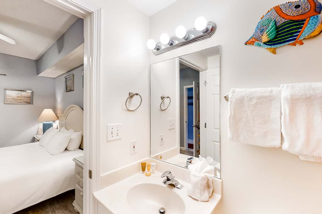 Majestic Sun A308 Beachfront Condo, Gulf Views!