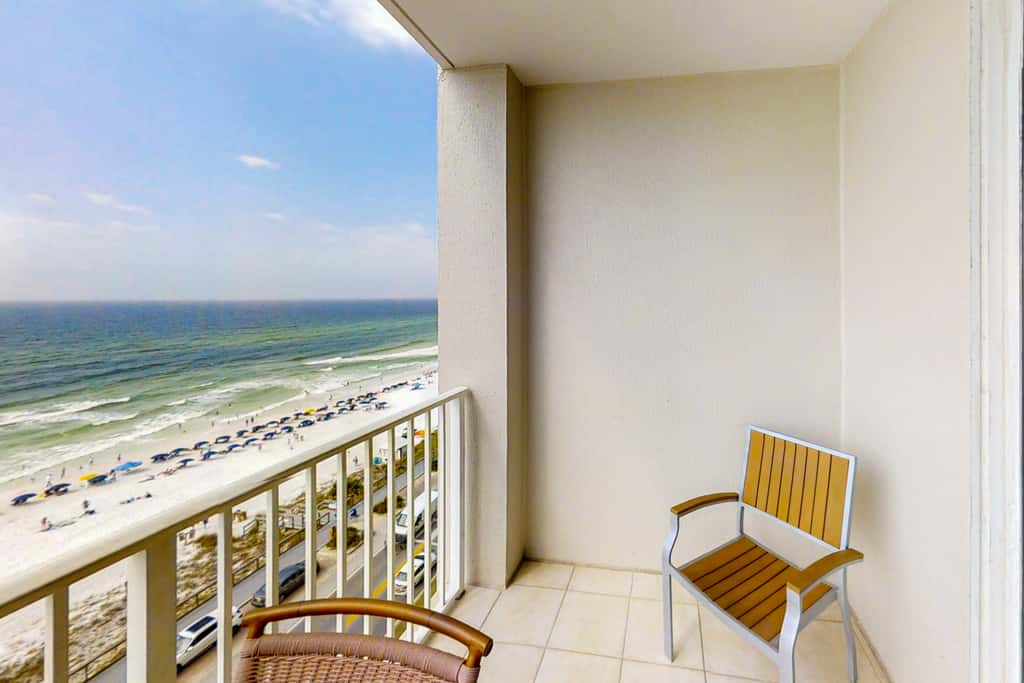 Majestic Sun A806 Beachfront Views & Pool Fun!