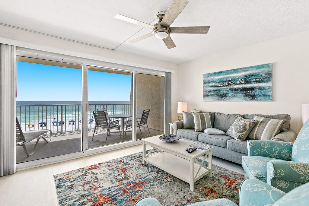Second-Floor Gulf-front Condo with Beach Service & pool