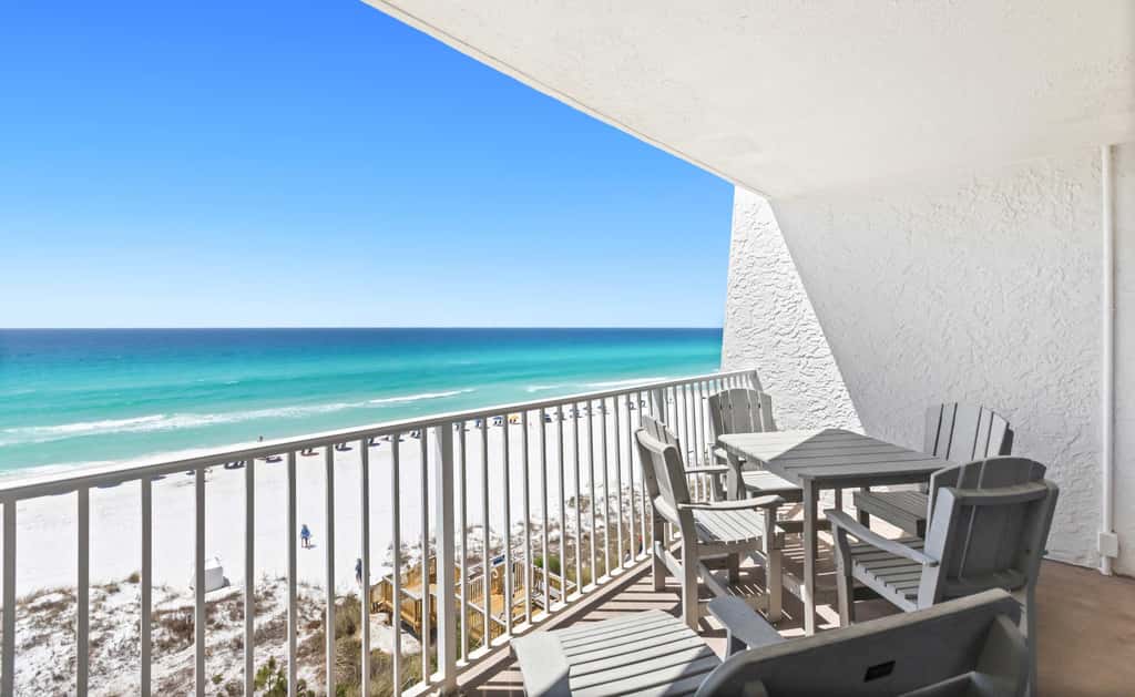 Beach & Gulf-front Condo on Fifth Floor with outdoor Pool, Gym