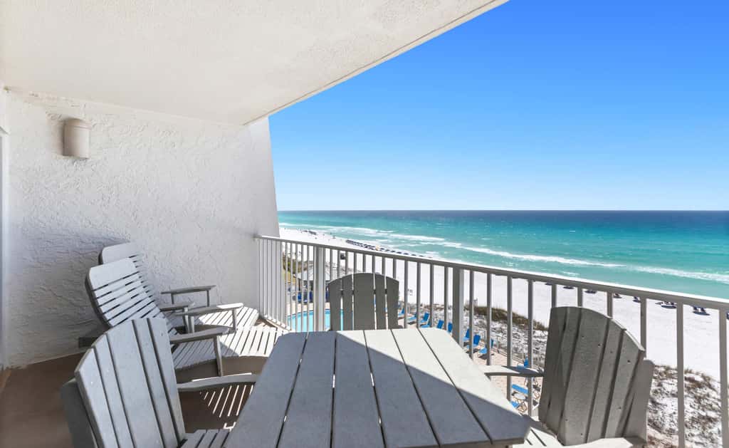 Beach & Gulf-front Condo on Fifth Floor with outdoor Pool, Gym