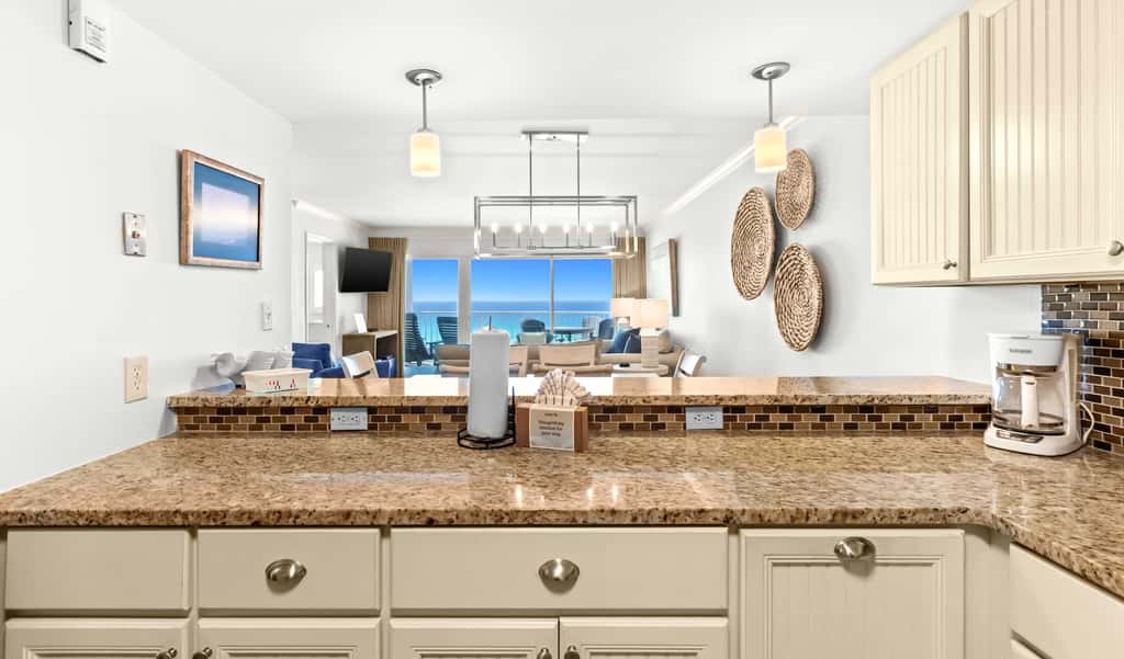Beach & Gulf-front Condo on Fifth Floor with outdoor Pool, Gym