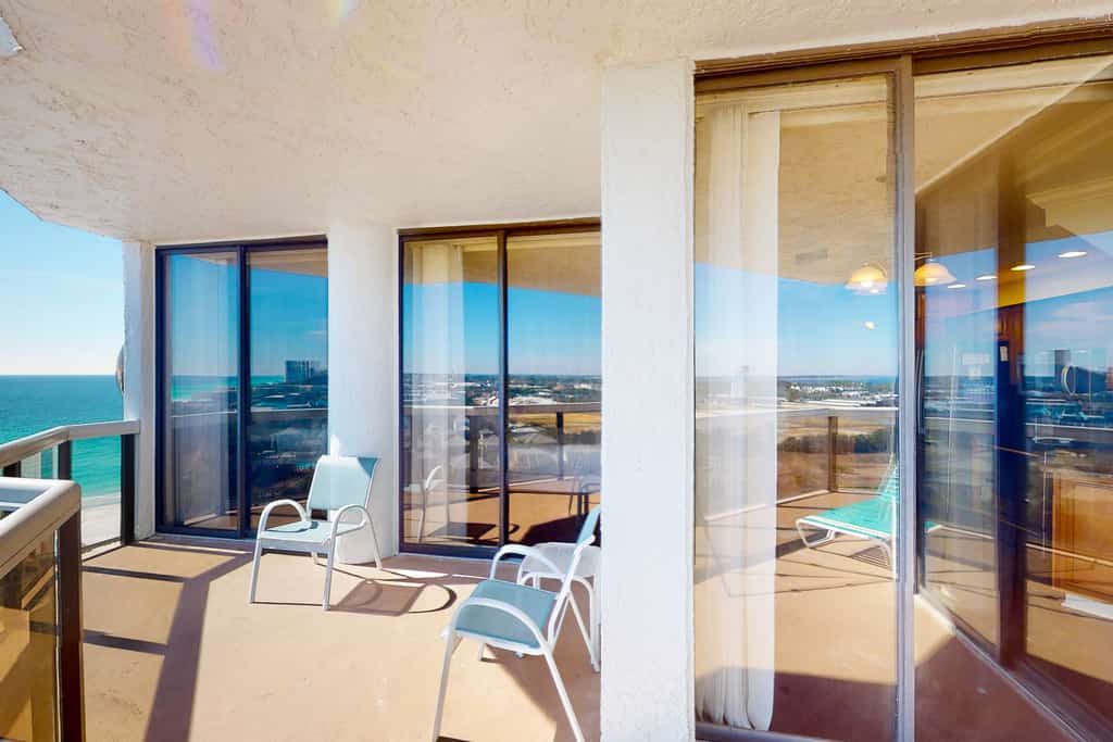 Surfside Resort  1111 (3)