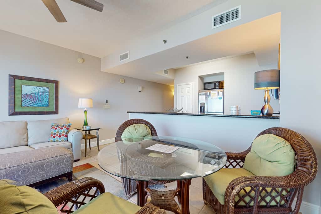 Gulf View Condo in Miramar Beach with Pool ,Gym and Beach Access