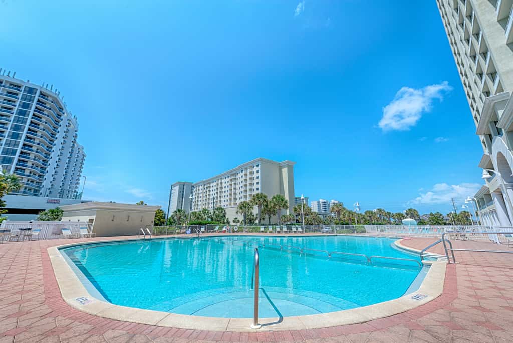 Gulf View Condo in Miramar Beach with Pool ,Gym and Beach Access