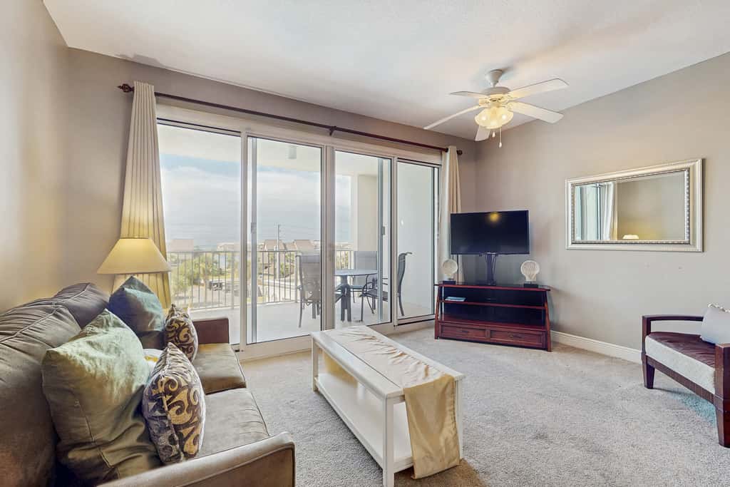 Beachfront Condo with Pool Gym and Scenic Balcony in Miramar Beach