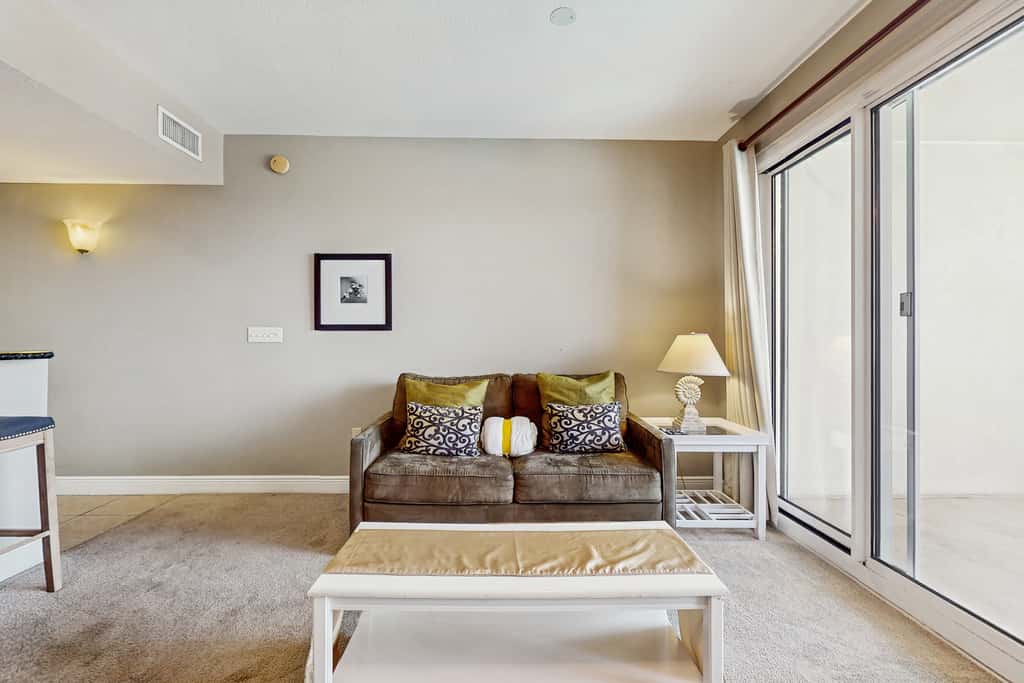 Beachfront Condo with Pool Gym and Scenic Balcony in Miramar Beach