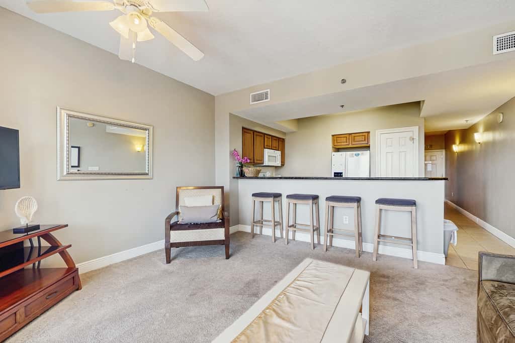 Beachfront Condo with Pool Gym and Scenic Balcony in Miramar Beach