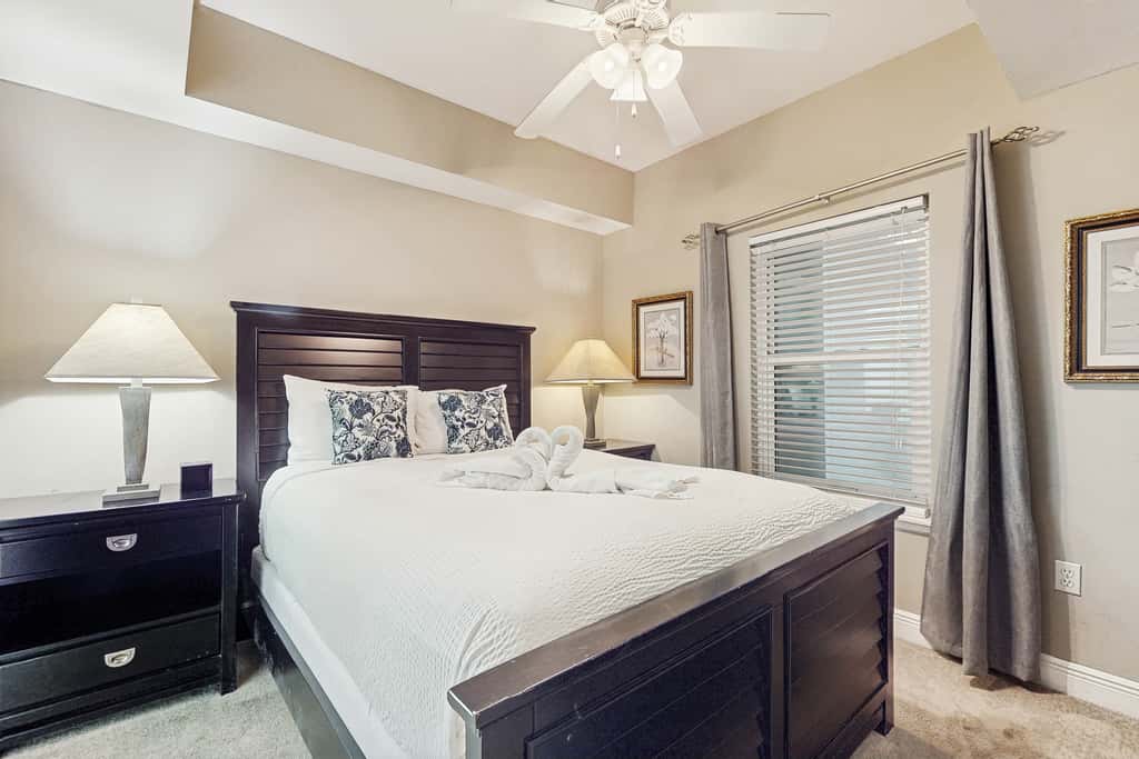 Beachfront Condo with Pool Gym and Scenic Balcony in Miramar Beach