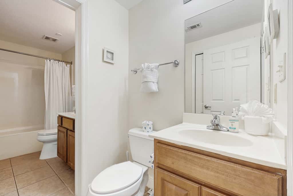 Beachfront Condo with Pool Gym and Scenic Balcony in Miramar Beach