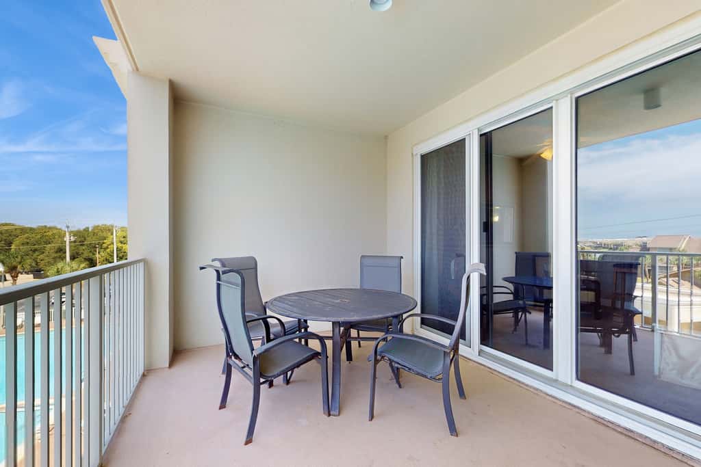 Beachfront Condo with Pool Gym and Scenic Balcony in Miramar Beach