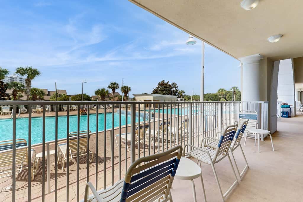 Beachfront Condo with Pool Gym and Scenic Balcony in Miramar Beach