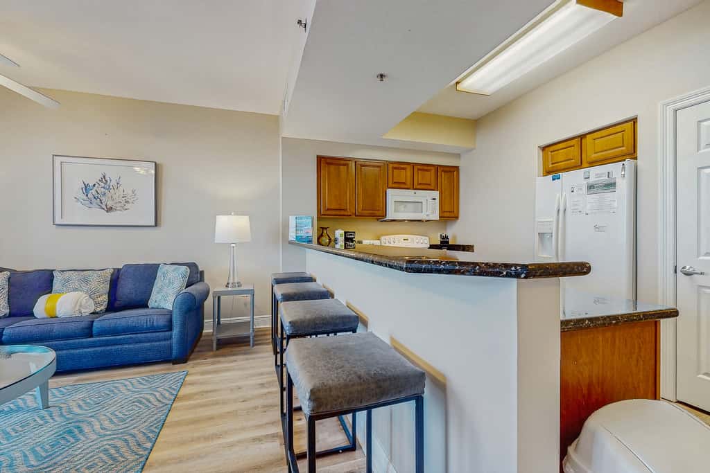 Beachfront Condo with Beach Views,Private Balcony and Pool Access in Miramar Beach