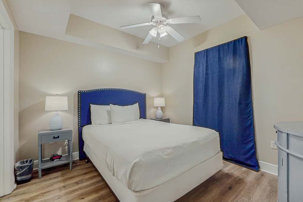 Beachfront Condo with Beach Views,Private Balcony and Pool Access in Miramar Beach