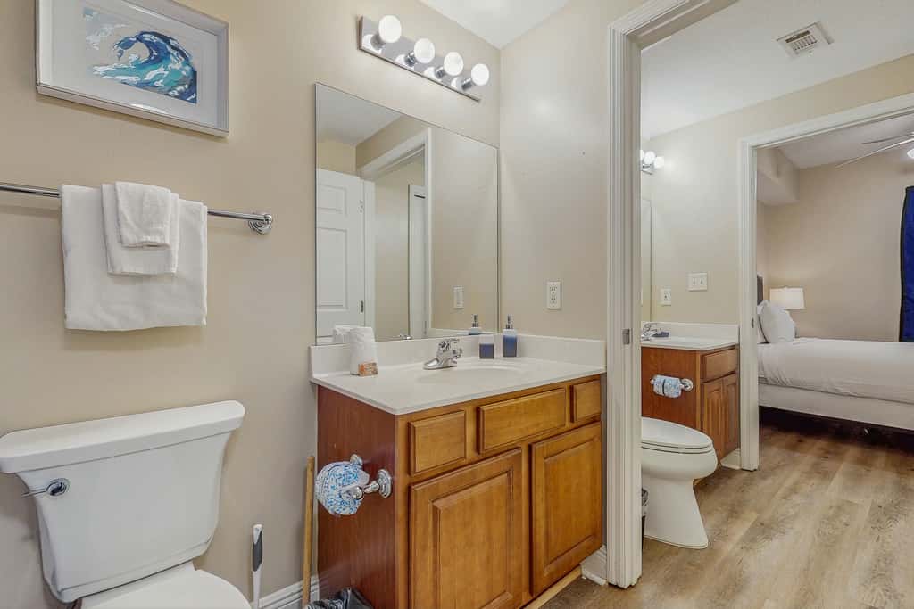 Beachfront Condo with Beach Views,Private Balcony and Pool Access in Miramar Beach