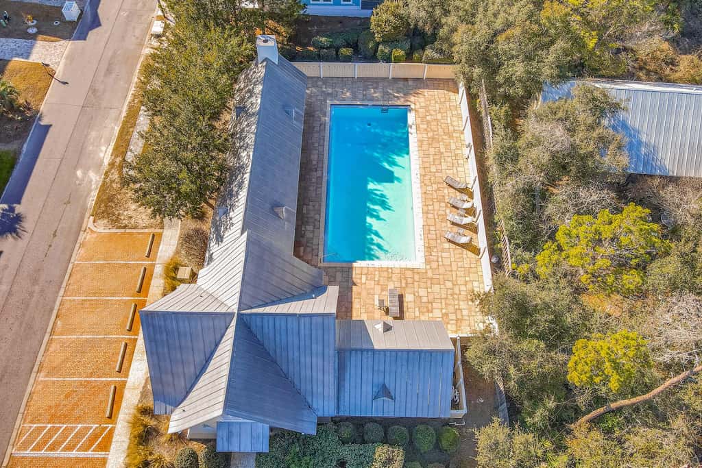 Modern 30A Retreat | Walk/Bike to Beach | Golf Cart