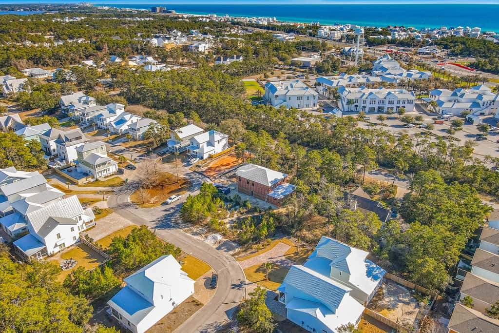 Modern 30A Retreat | Walk/Bike to Beach | Golf Cart