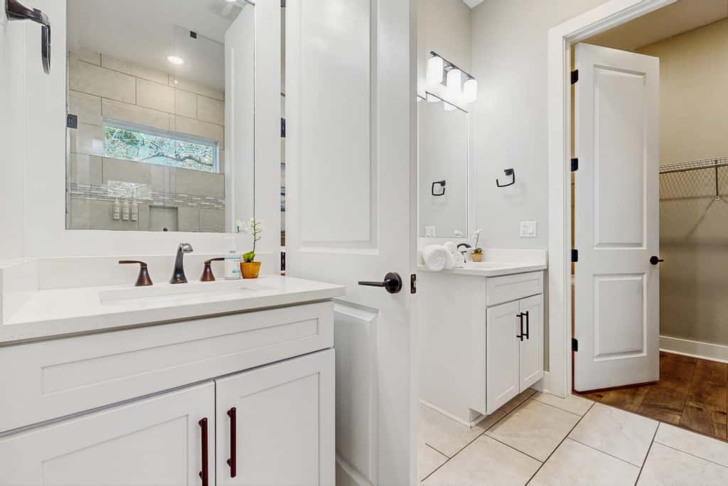 Modern 30A Retreat | Walk/Bike to Beach | Golf Cart