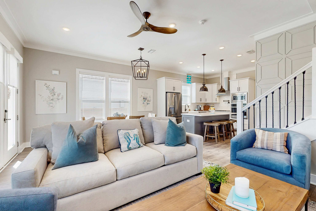 Modern 30A Retreat | Walk/Bike to Beach | Golf Cart