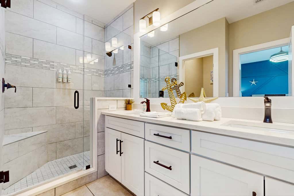 Modern 30A Retreat | Walk/Bike to Beach | Golf Cart