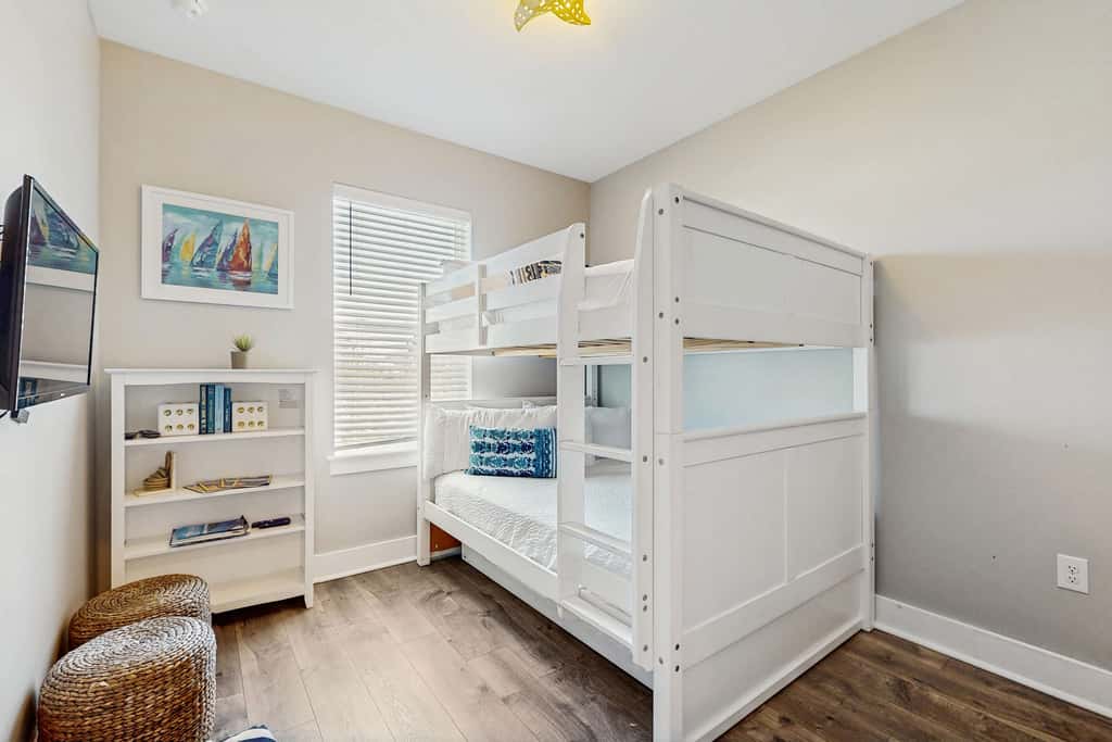 Modern 30A Retreat | Walk/Bike to Beach | Golf Cart