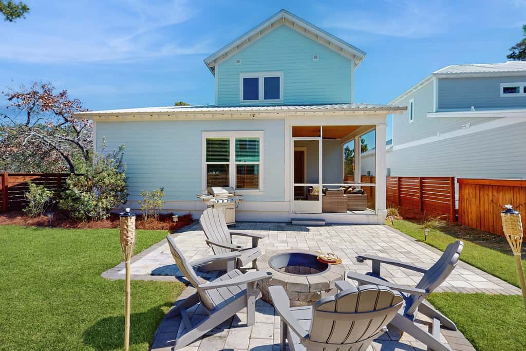 Modern 30A Retreat | Walk/Bike to Beach | Golf Cart