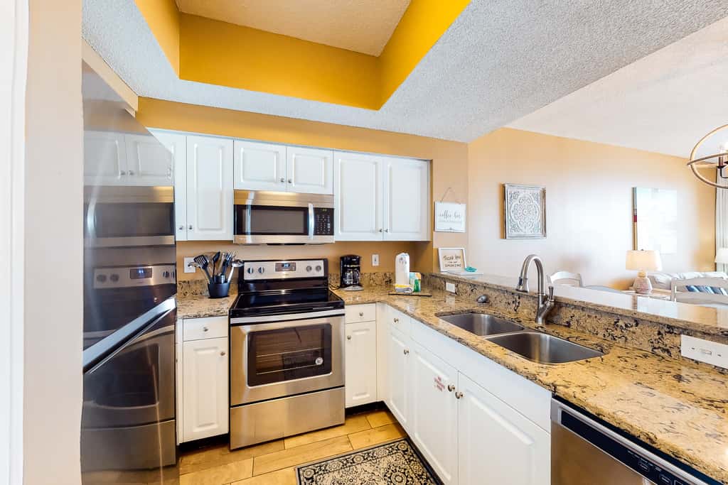 Majestic Sun B410 Beachfront Condo with Pools