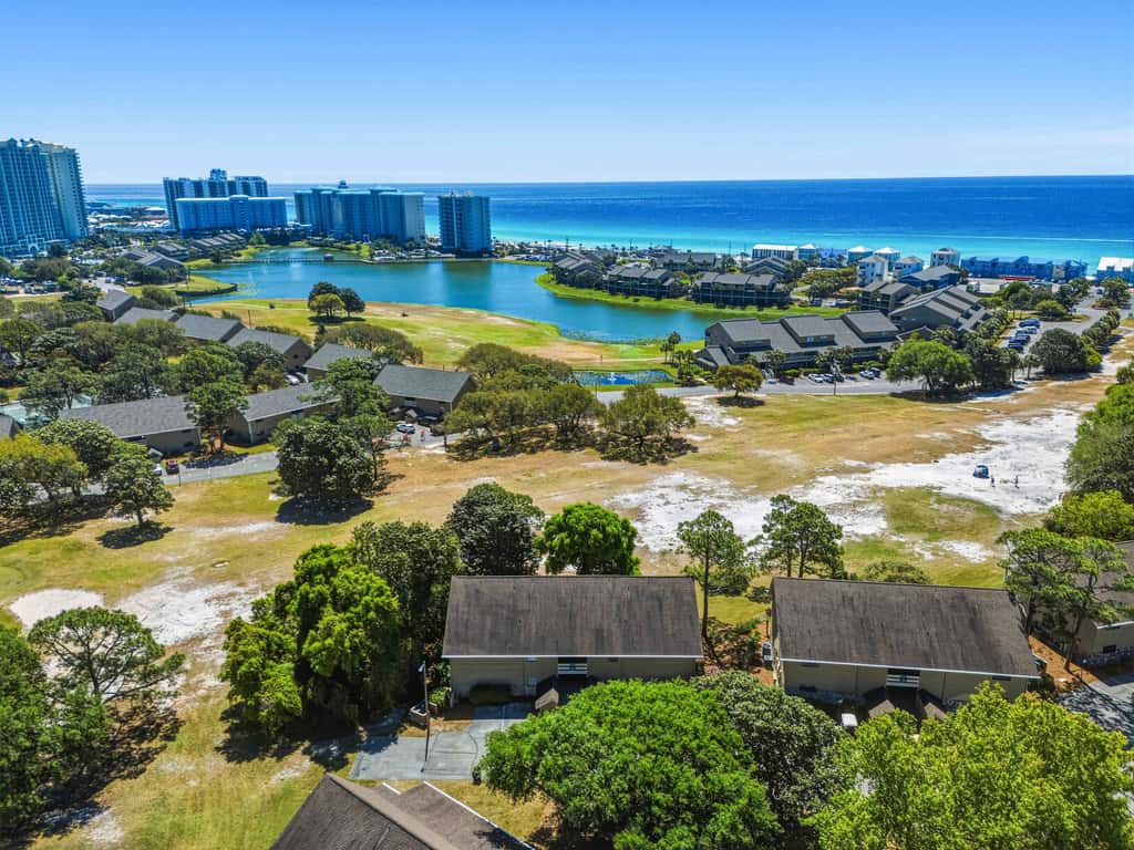 Sunny Seascape Condo with Spacious Balcony - Pools, Golf & Tennis