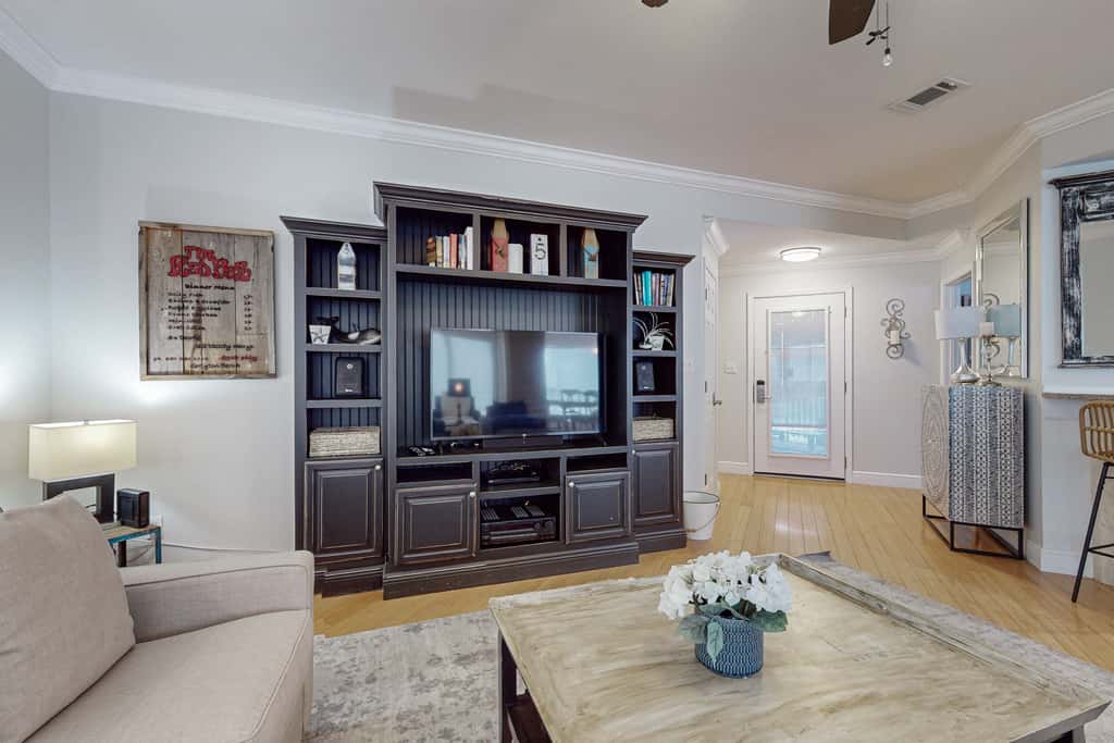 Gorgeous coastal home with shared pool, beach access and golf