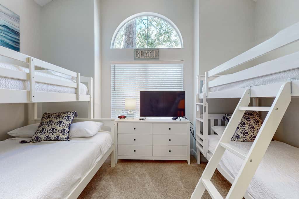 Gorgeous coastal home with shared pool, beach access and golf