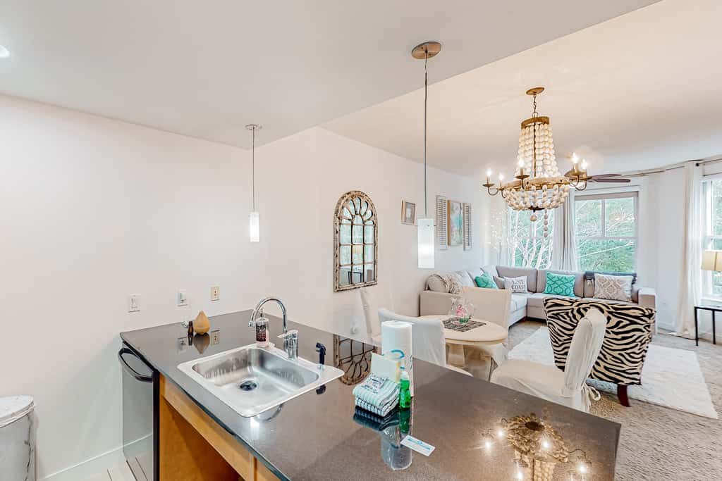Elegant condo at the Village of Baytowne Wharf with pool, hot tub, & tennis
