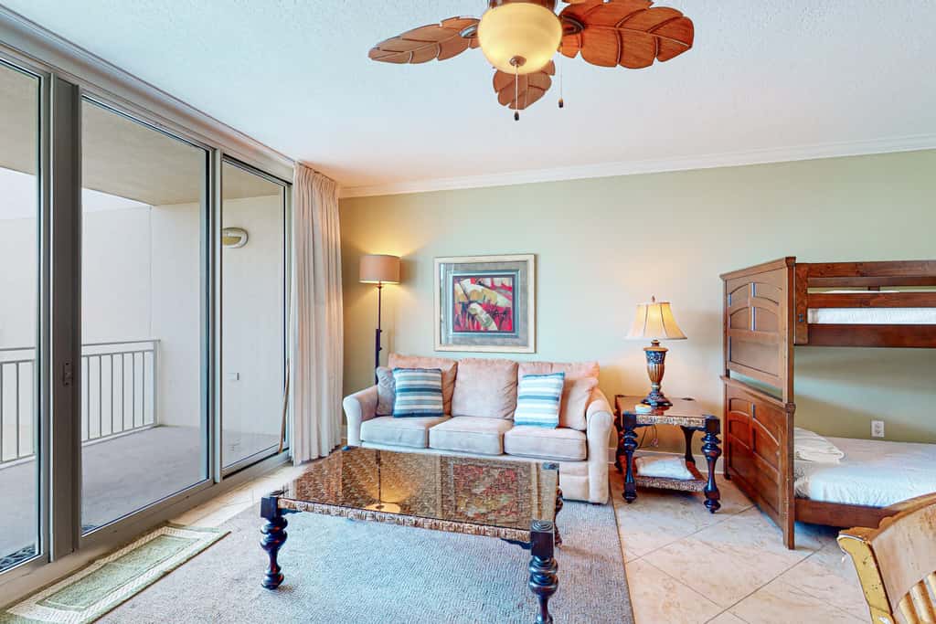 Warm, Welcoming Condo At Waterscape w Children's Playground & Two Hot Tubs