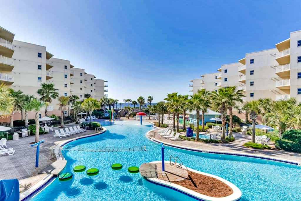 Warm, Welcoming Condo At Waterscape w Children's Playground & Two Hot Tubs