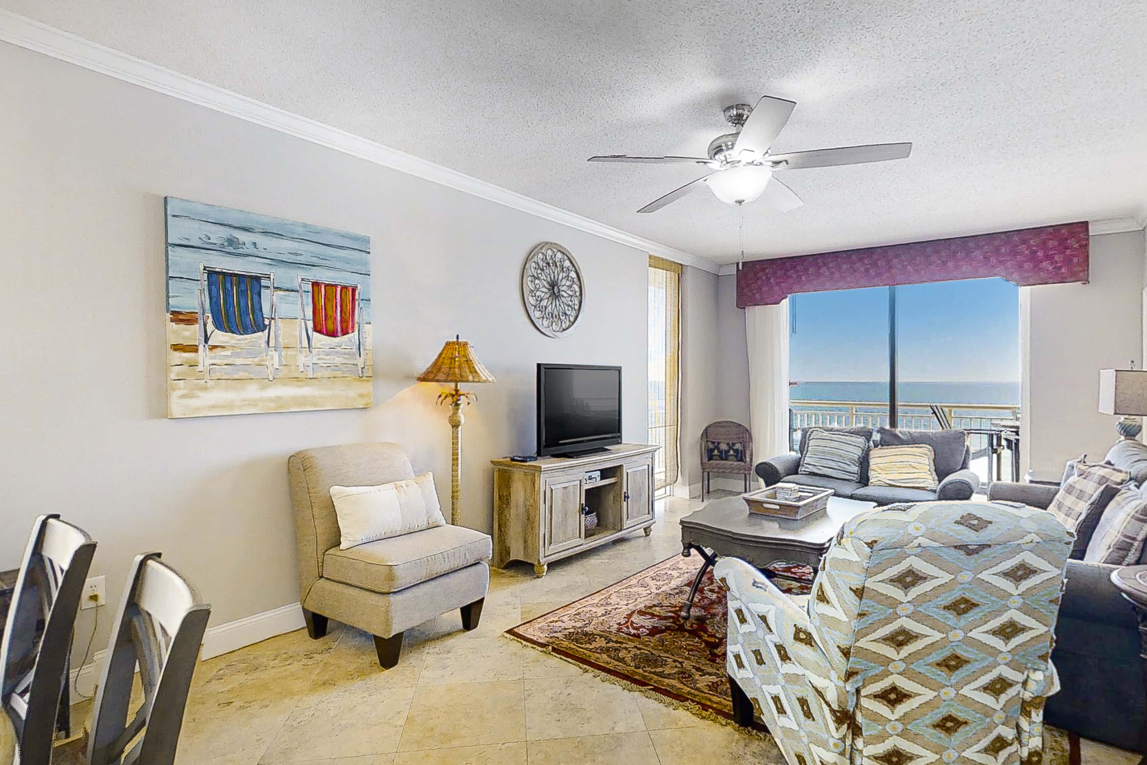 Fifth-Floor, Gulf-Front Condo with Balcony, Beach Access & Shared Pools, Hot Tub