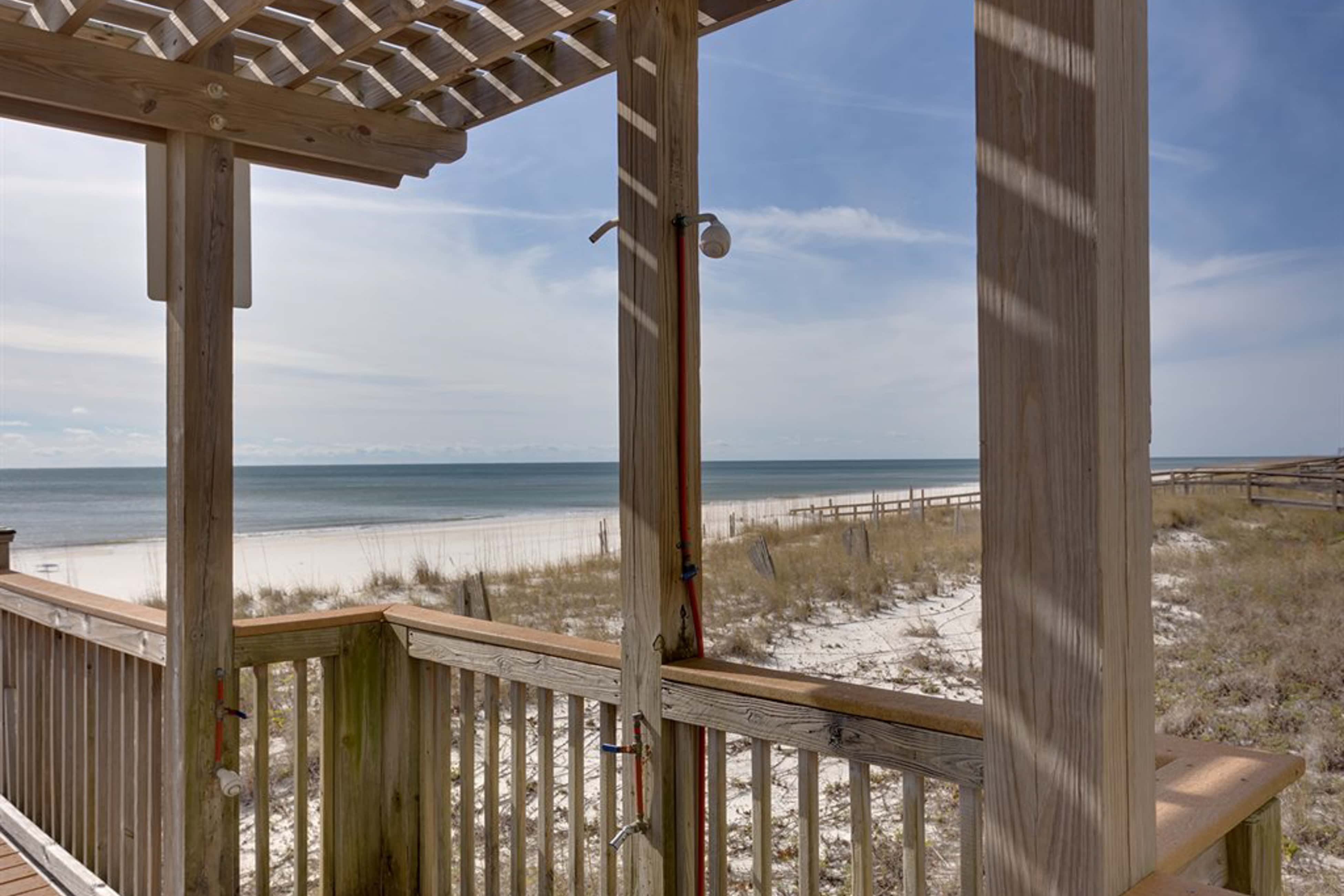 Fifth-Floor, Gulf-Front Condo with Balcony, Beach Access & Shared Pools, Hot Tub