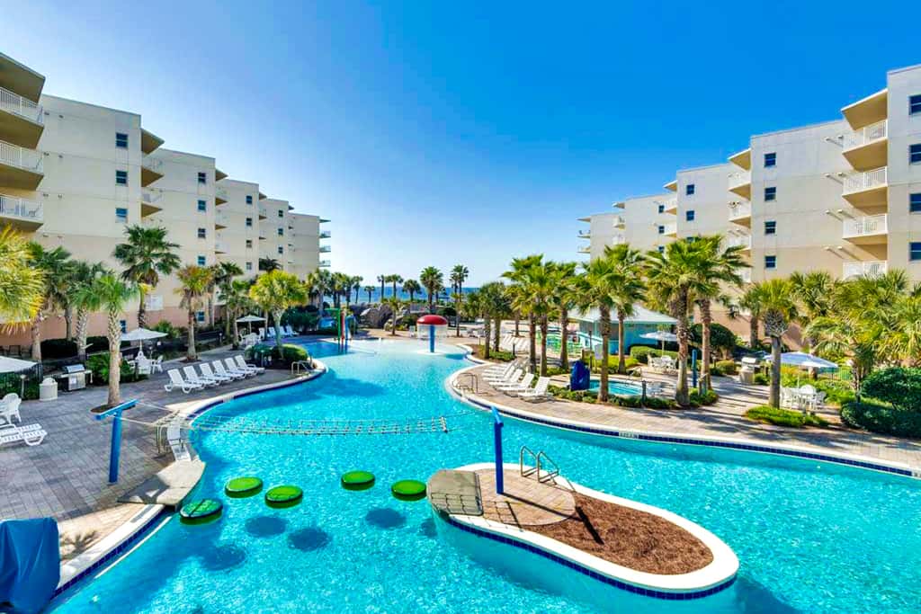 1st Floor Elegant Ground-Floor Condo At Waterscape Playground, 2 Hot Tubs