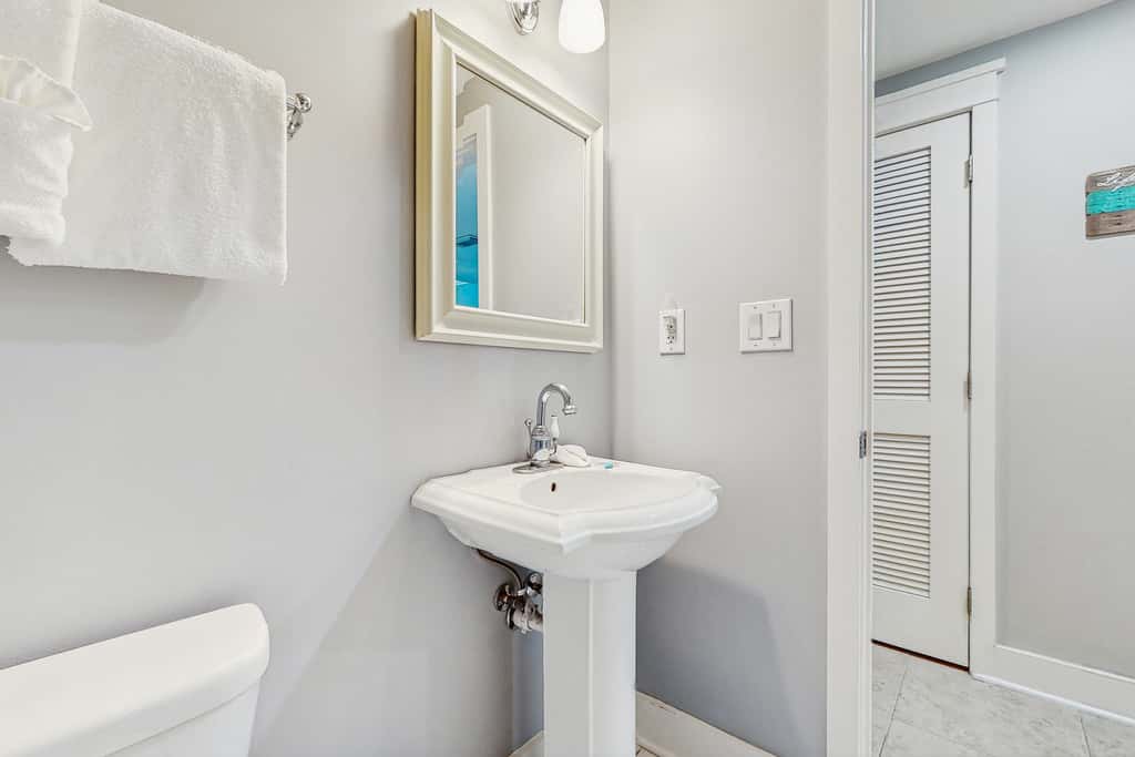 1st Floor Elegant Ground-Floor Condo At Waterscape Playground, 2 Hot Tubs