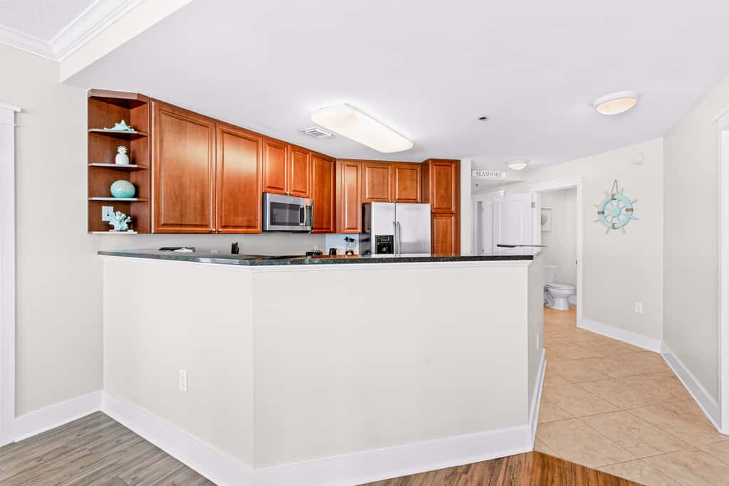 Picturesque Condo At Waterscape Expansive Balcony Waterfall, Lazy River