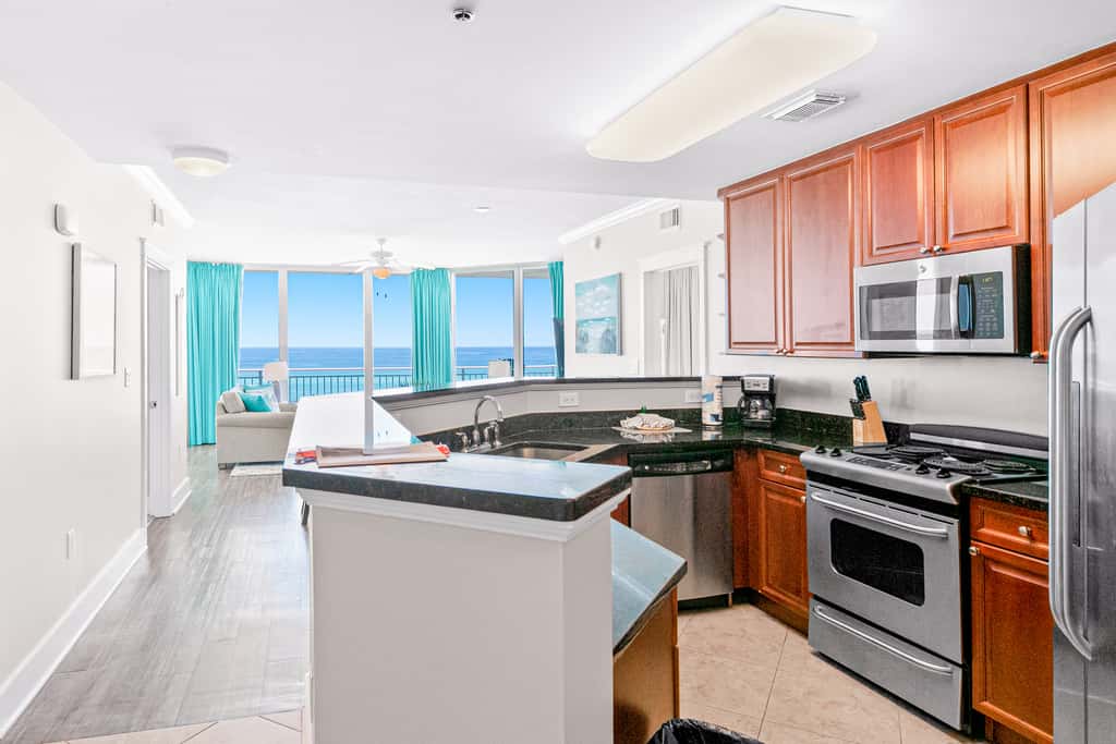 Picturesque Condo At Waterscape Expansive Balcony Waterfall, Lazy River