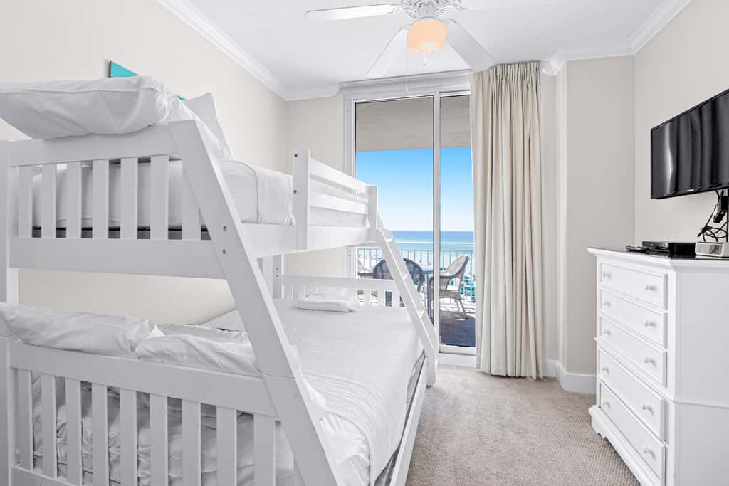 Picturesque Condo At Waterscape Expansive Balcony Waterfall, Lazy River